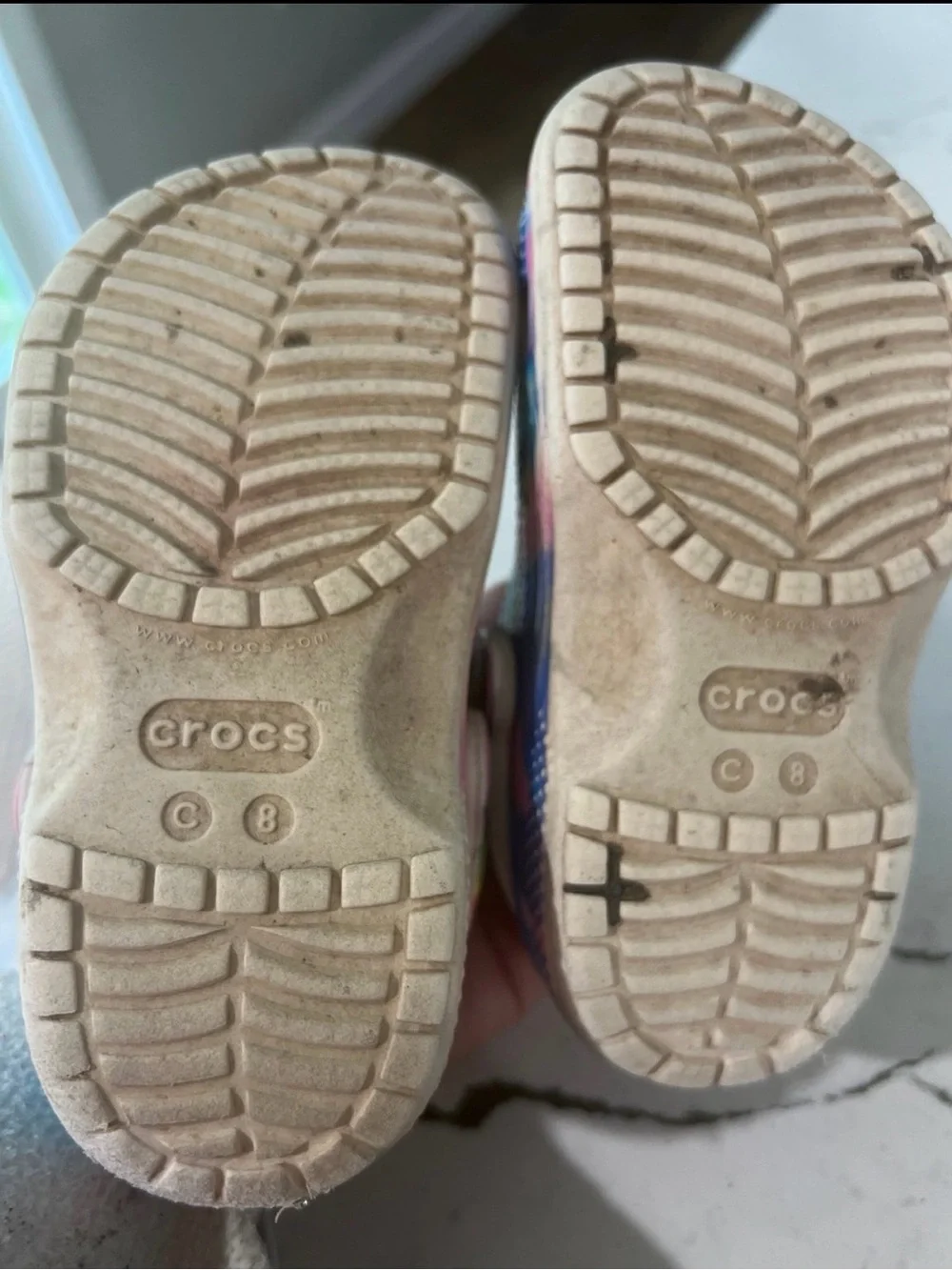 CROCS Kids Tie-Dye Water Clogs — White with Blue, Pink, Green, Yellow Accents